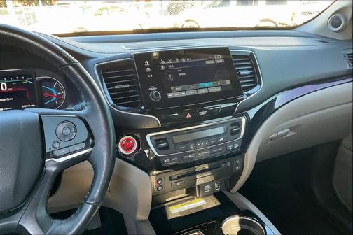 2021 Honda Pilot AWD Elite