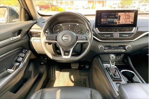 2023 Nissan Altima SR VC-Turbo FWD