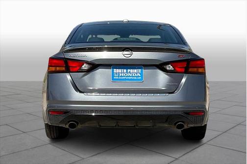 2023 Nissan Altima SR VC-Turbo FWD