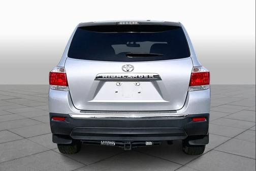2012 Toyota Highlander SE