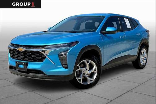 2025 Chevrolet Trax LS