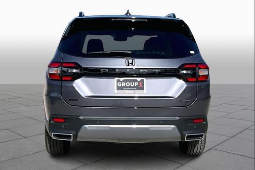 2026 Honda Pilot Touring 8-Passenger