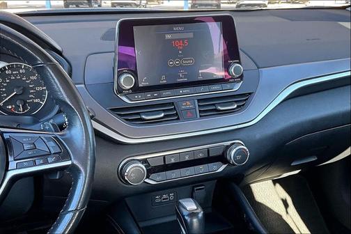 2024 Nissan Altima SR FWD