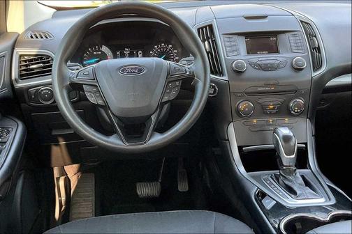 2015 Ford Edge SE