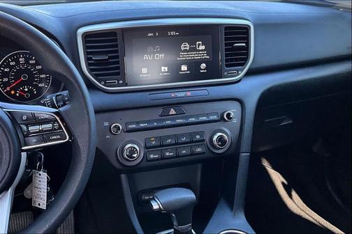 2022 Kia Sportage LX