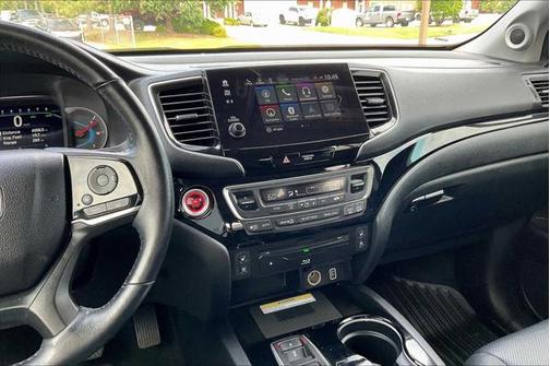 2022 Honda Pilot AWD Elite