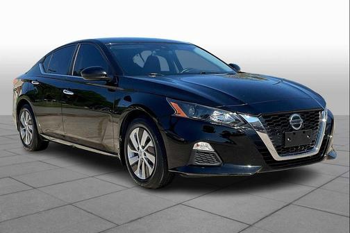 2022 Nissan Altima S FWD
