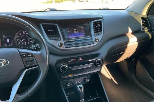 2016 Hyundai TUCSON Sport