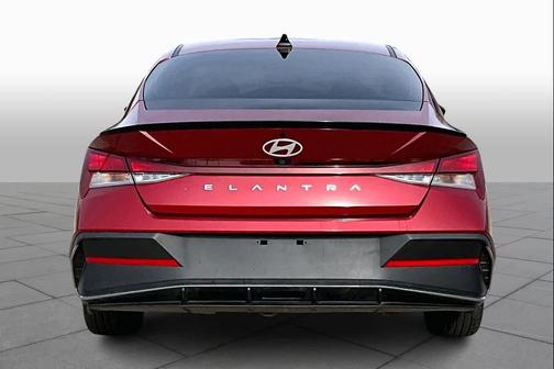 2025 Hyundai ELANTRA Sport