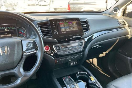 2019 Honda Pilot Touring 8-Passenger