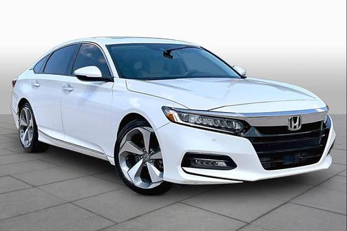 Platinum White Pearl 2018 Honda Accord Touring 2.0T