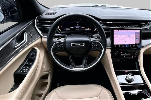 Silver Zynith 2023 Jeep Grand Cherokee Limited