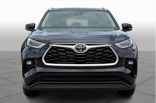 2024 Toyota Highlander Hybrid XLE