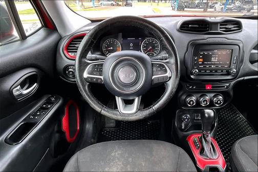 2016 Jeep Renegade Trailhawk