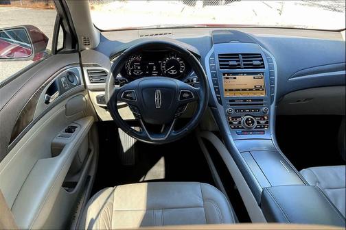 2019 Lincoln MKZ Reserve II