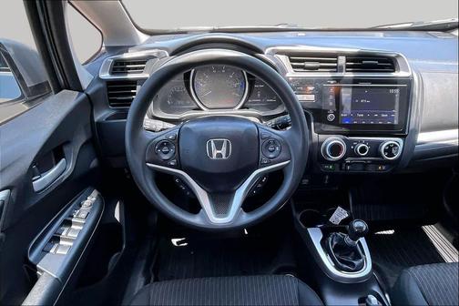 Lunar Silver Metallic 2018 Honda Fit EX