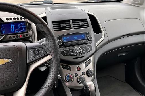 2012 Chevrolet Sonic 2LT