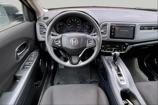 Crystal Black Pearl 2018 Honda HR-V EX