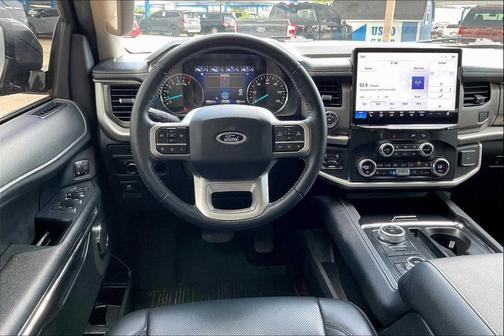 2023 Ford Expedition Max XLT