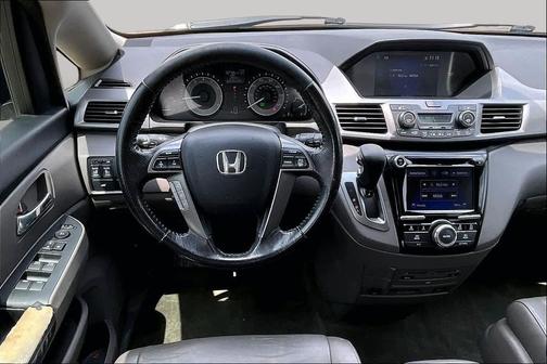 Lunar Silver Metallic 2016 Honda Odyssey EX-L