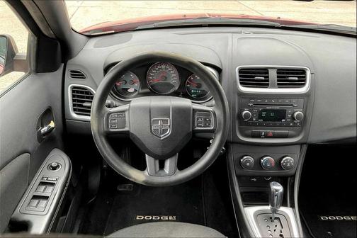 2013 Dodge Avenger SE