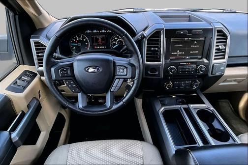 OXFORD WHITE 2015 Ford F-150 XLT