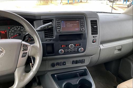 2021 Nissan NV Passenger NV3500 HD SL V8