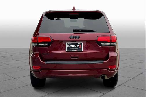 2022 Jeep Grand Cherokee Laredo