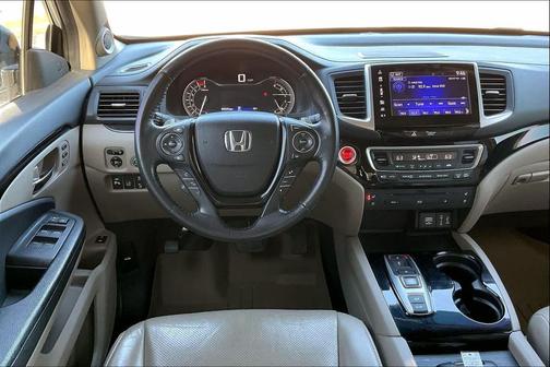 2017 Honda Pilot Elite