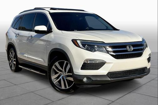 2017 Honda Pilot Elite
