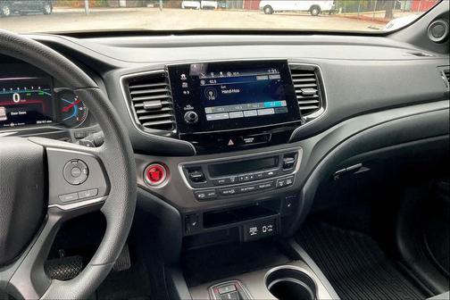 2022 Honda Pilot AWD Sport