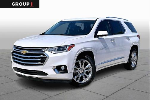 Iridescent Pearl Tricoat 2020 Chevrolet Traverse High Country