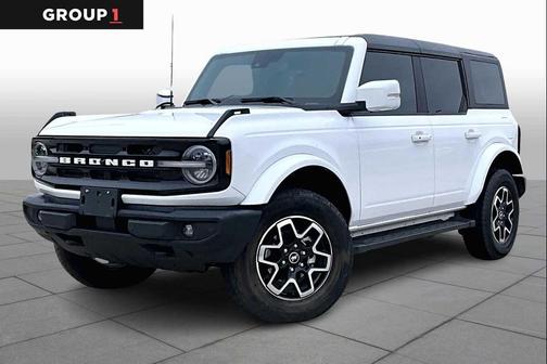 2024 Ford Bronco Outer Banks