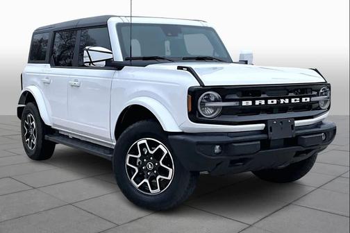2024 Ford Bronco Outer Banks