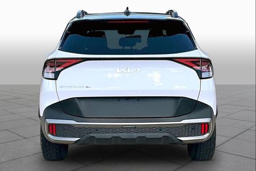 Glacier White Pearl/Ebony Black Roof 2024 Kia Sportage S