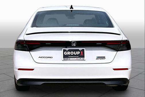 Platinum White Pearl 2026 Honda Accord Hybrid Sport