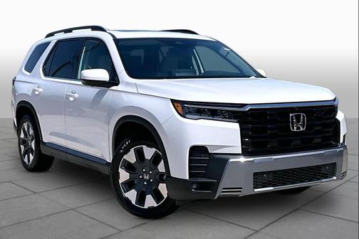 Platinum White Pearl 2026 Honda Pilot Touring 8-Passenger