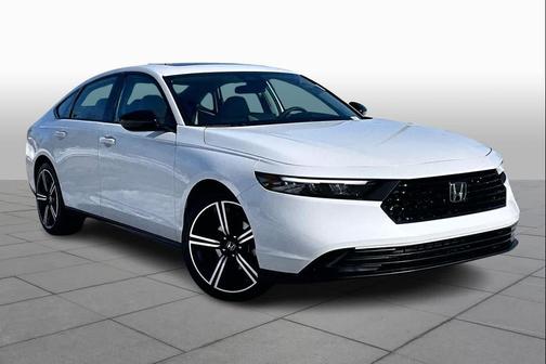 Platinum White Pearl 2026 Honda Accord SE