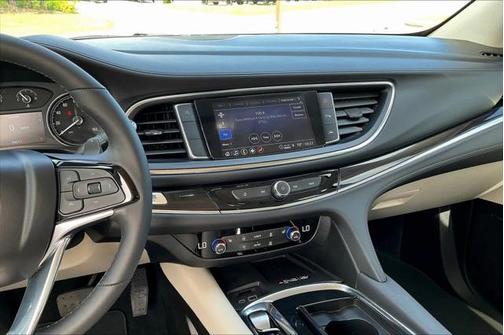 2023 Buick Enclave Essence FWD