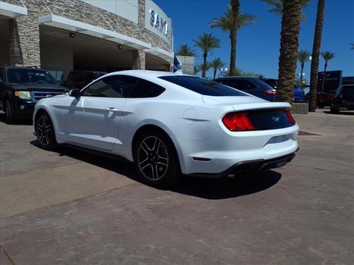 2022 Ford Mustang EcoBoost