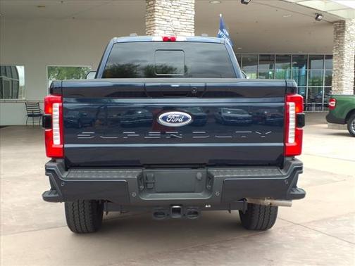 2023 Ford F-350 Lariat Super Duty