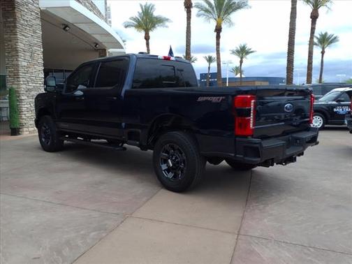 2023 Ford F-350 Lariat Super Duty