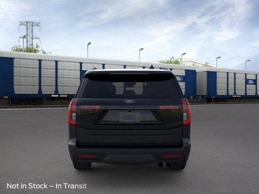 Black Metallic 2026 Ford Expedition Tremor