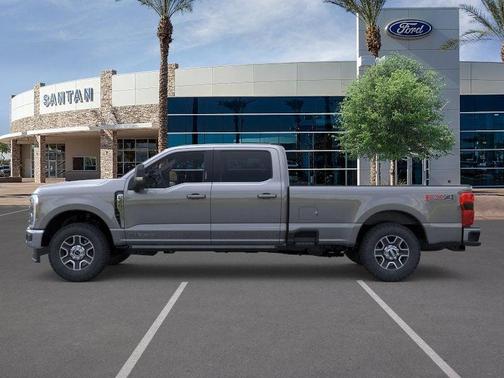 2025 Ford F-350 Lariat Super Duty
