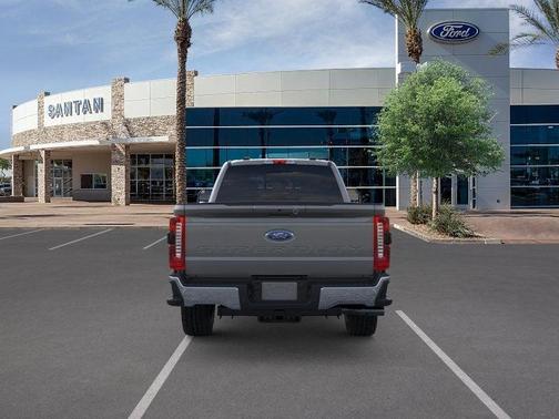 2025 Ford F-350 Lariat Super Duty
