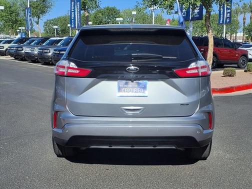 2022 Ford Edge SE