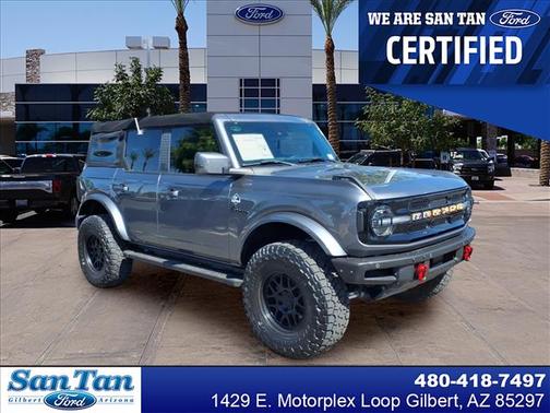 Carbonized Gray Metallic 2023 Ford Bronco Outer Banks Advanced