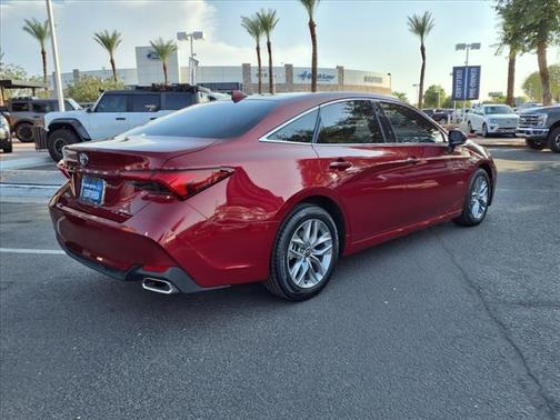 2022 Toyota Avalon XLE