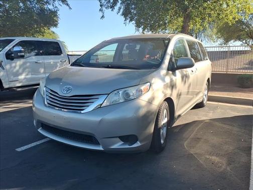 2015 Toyota Sienna L