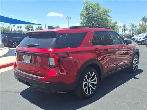 Rapid Red Metallic Tinted Clearcoat 2025 Ford Explorer ST-Line